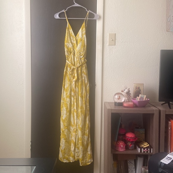 Sim & Sam Maxi Dress - Picture 2 of 12